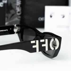 Off-White | Accessories | Offwhite Women Sunglasses Black  display picture 3